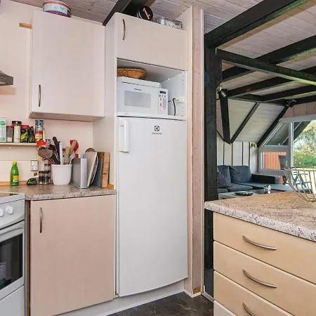 Vakantiehuis Tranquil Thatched On Romo-by Traum *